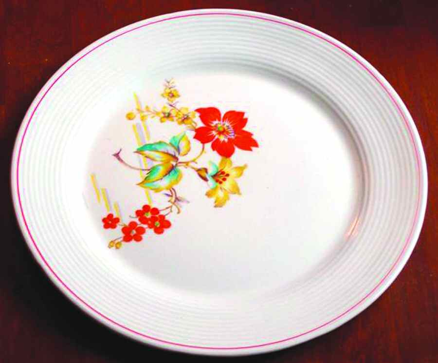 Chalice Dinner Plate by Limoges-American-1