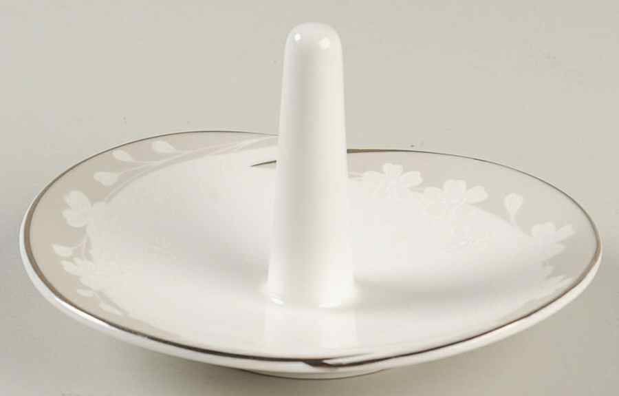 Bellina (Platinum Trim) Ring Holder by Lenox-1