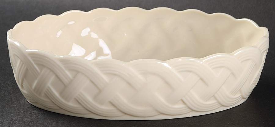 Lattice Collection 8" Oval Scalloped Bowl by Lenox-1