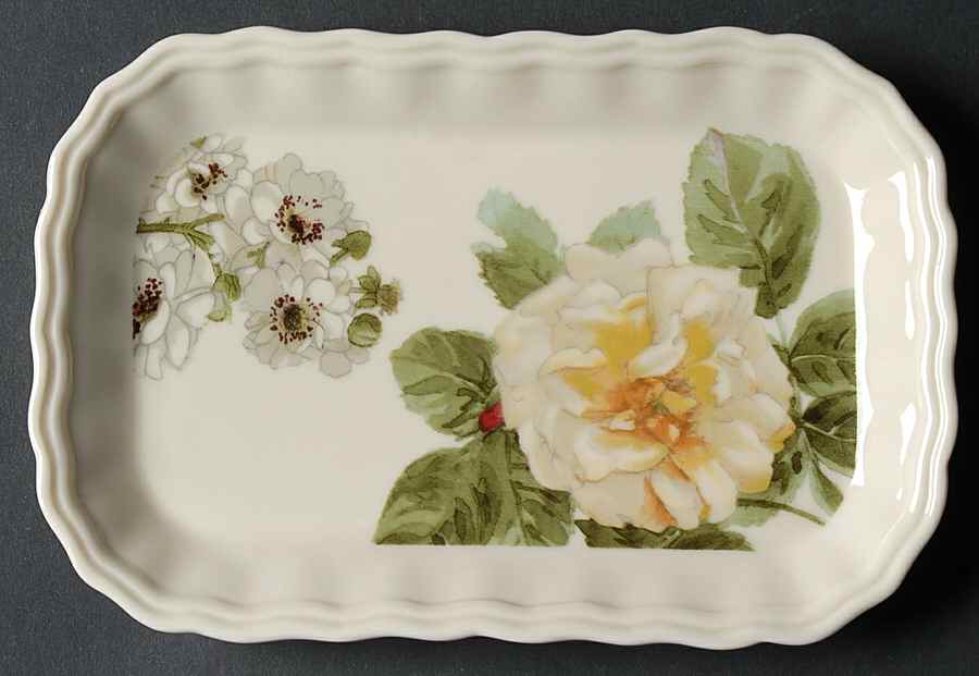 Accoutrements Soap Dish by Lenox-1