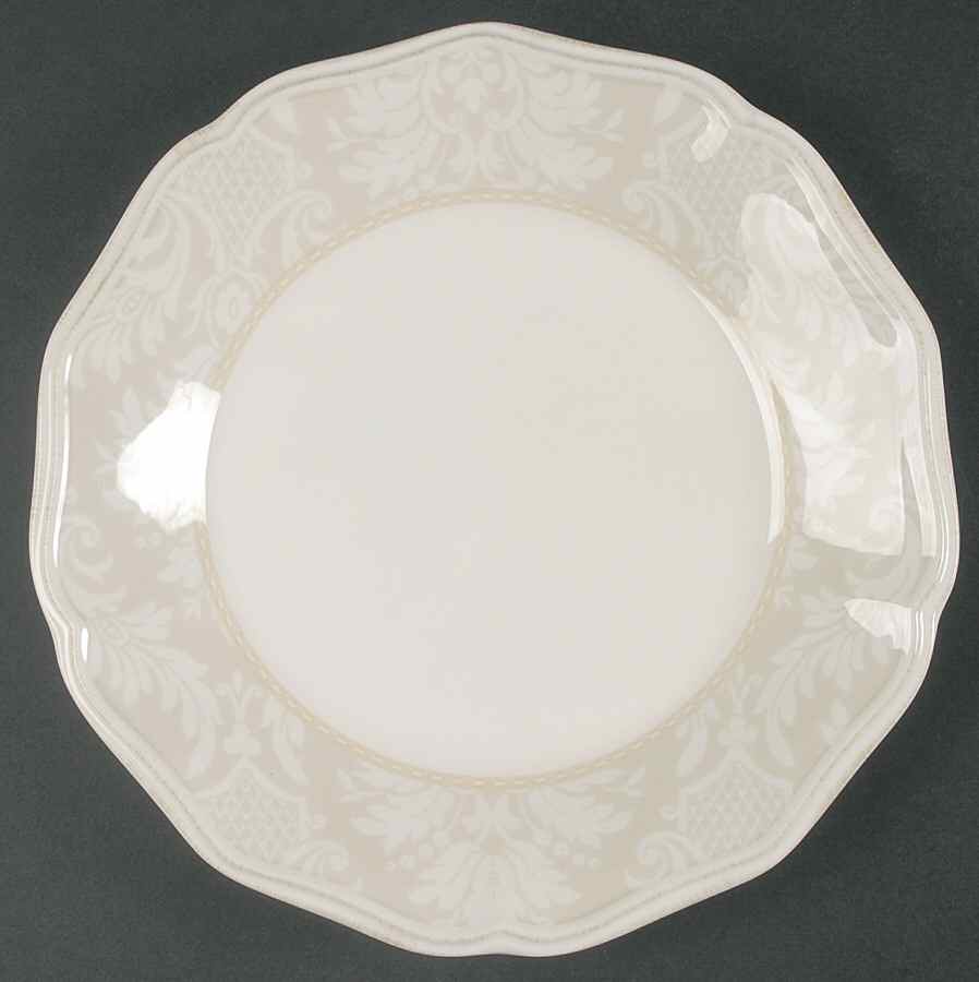 Cornelia Cream Accent Luncheon Plate by Lenox-1