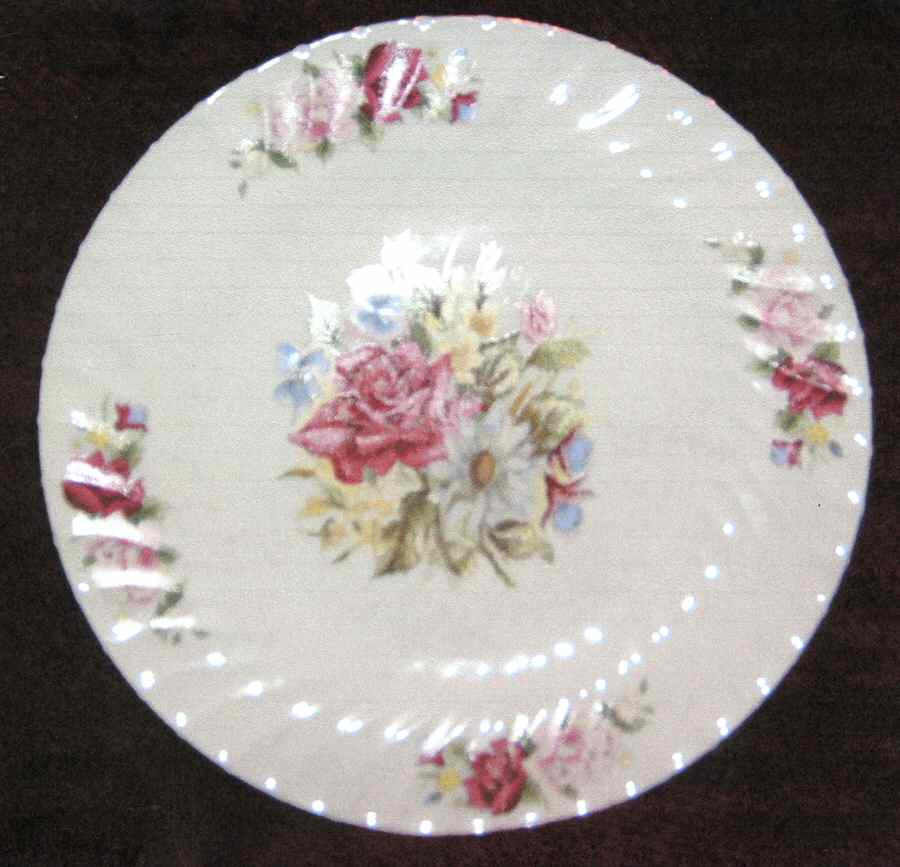 LNN24 Dinner Plate by Lynn's China-1