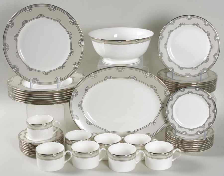 Corona Grove Platinum 42 Piece Set by Lenox-1