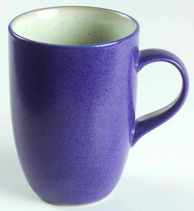 Duo Blueberry Mug by Lindt-Stymeist-1