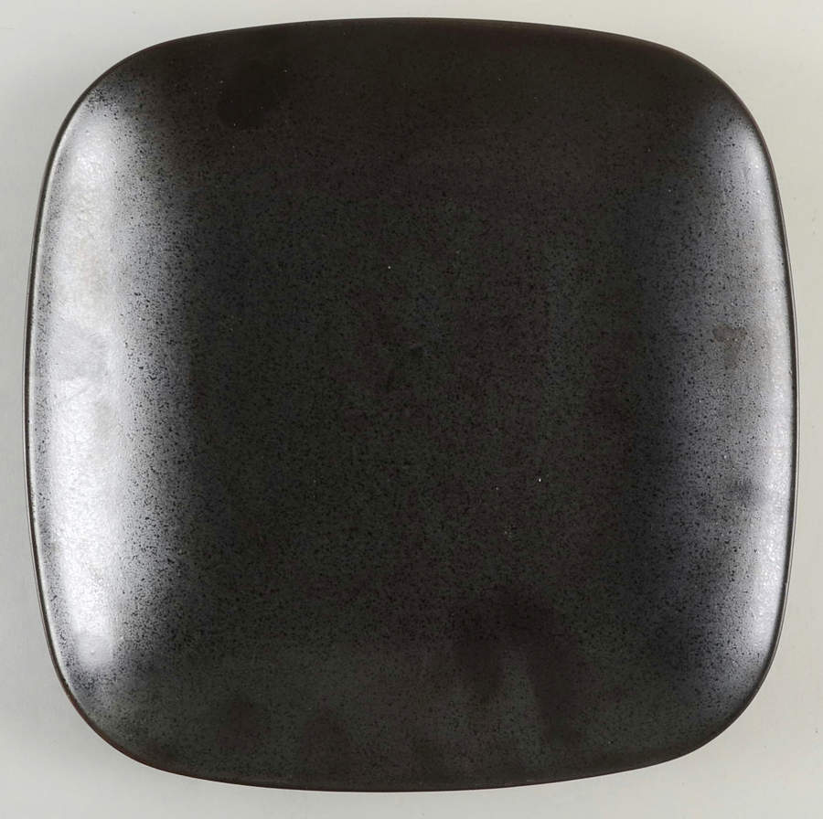LIS5 (Square) Dinner Plate by Lindt-Stymeist-1