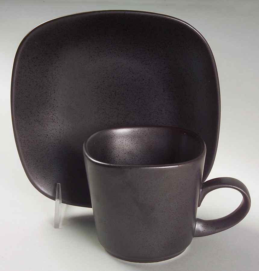 LIS5 (Square) Flat Cup & Saucer Set by Lindt-Stymeist-1