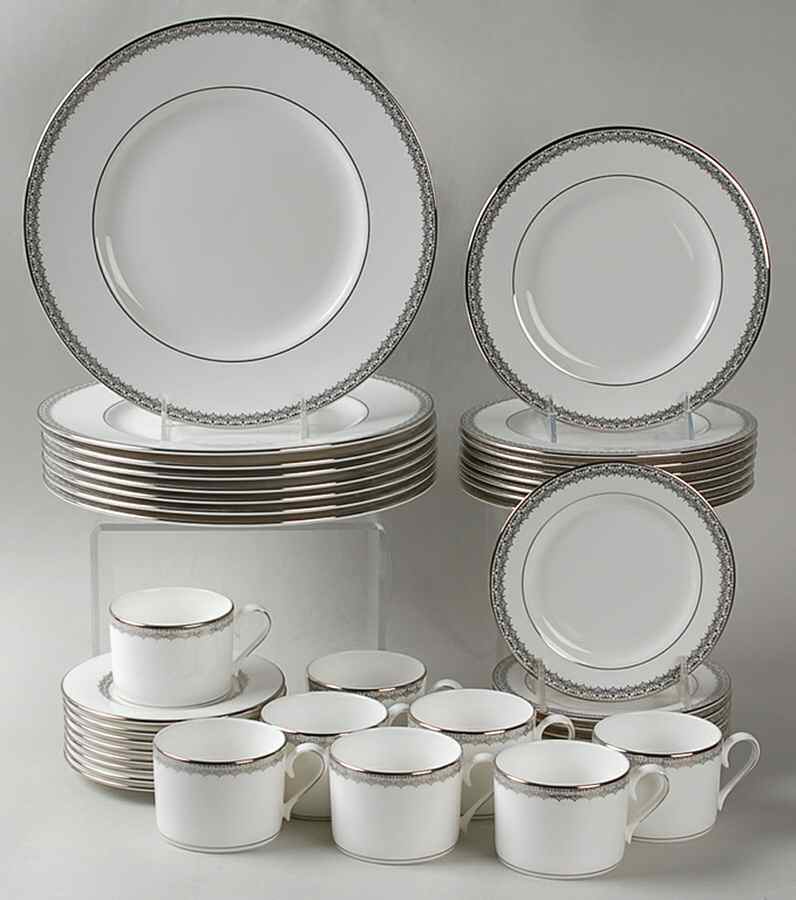 Lace Couture 40 Piece Set by Lenox-1