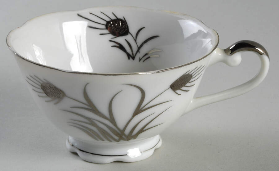 224 (Platinum Wheat & Trim) Snack Cup by Lefton-1