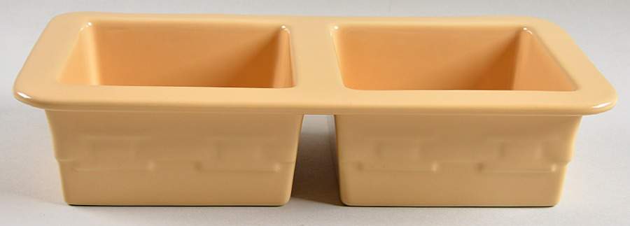 Woven Traditions Butternut Cake for 2 by Longaberger-1