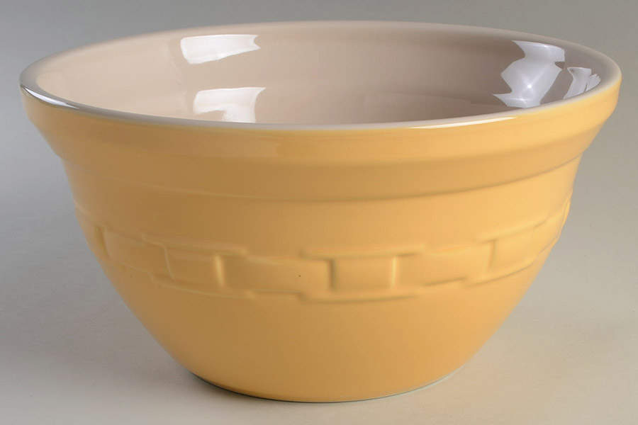 Woven Traditions Butternut 11" Mixing Bowl by Longaberger-1