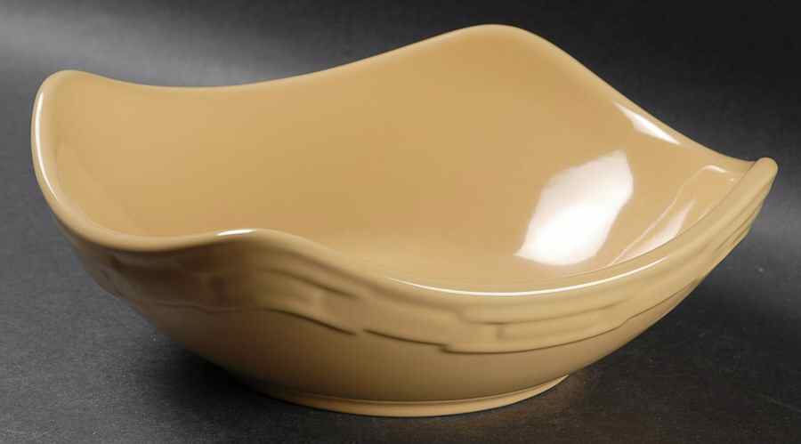 Woven Traditions Butternut Medium Ripple Bowl by Longaberger-1