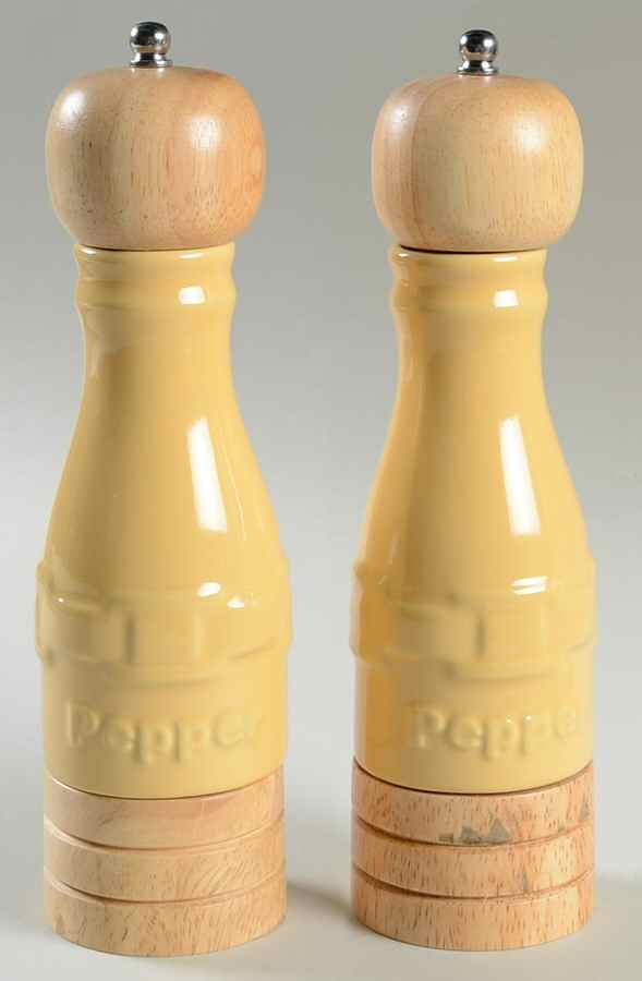 Woven Traditions Butternut Salt Mill & Pepper Mill Set by Longaberger-1