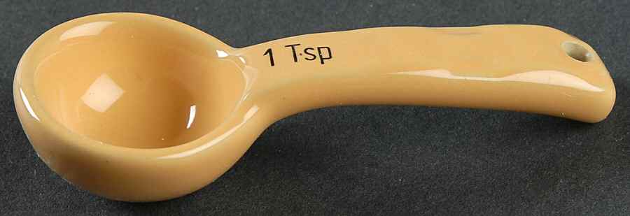 Woven Traditions Butternut 1 Teaspoon Ceramic Measuring Spoon by Longaberger-1
