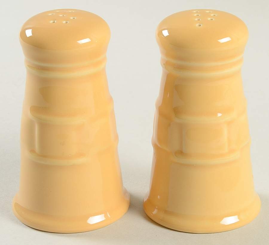 Woven Traditions Butternut Salt & Pepper Set by Longaberger-1