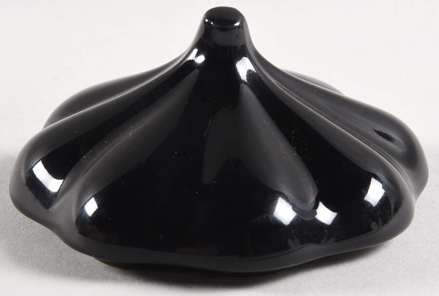Woven Traditions Ebony Lid for Garlic Baker by Longaberger-1