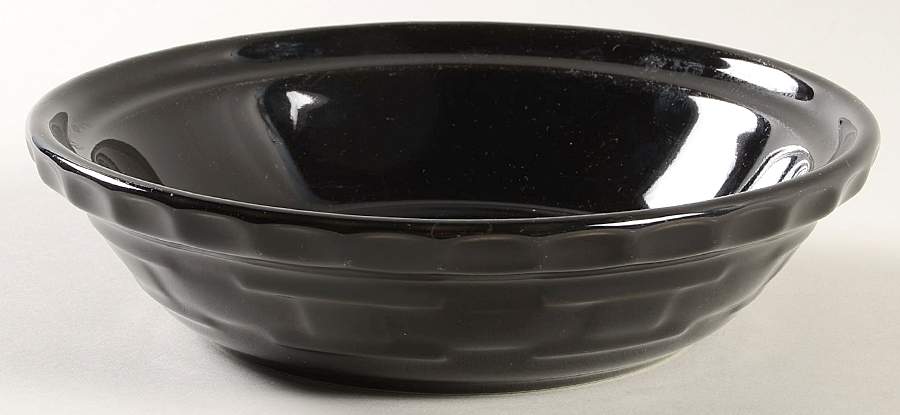 Woven Traditions Ebony 7" Pie Baking Plate by Longaberger-1