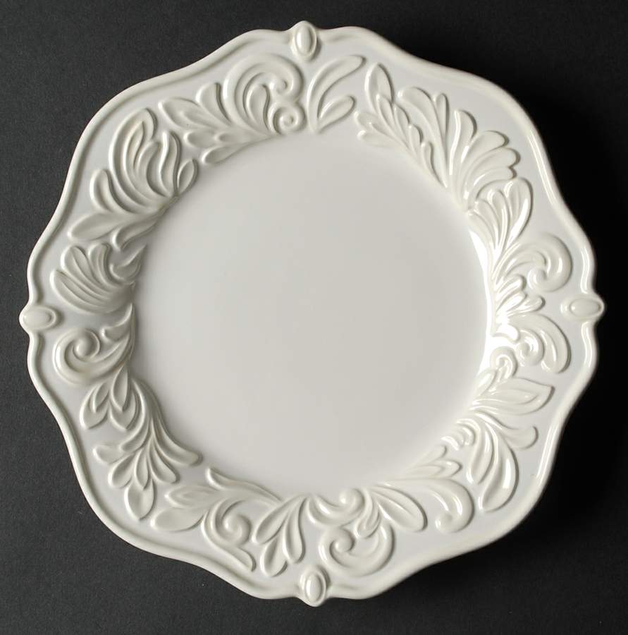 Butler's Pantry Trattoria Accent Luncheon Plate by Lenox-1