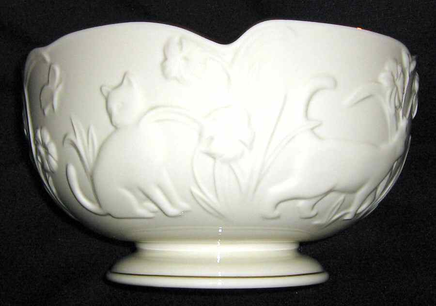 Garden Cat Collection 8" Round Bowl by Lenox-1
