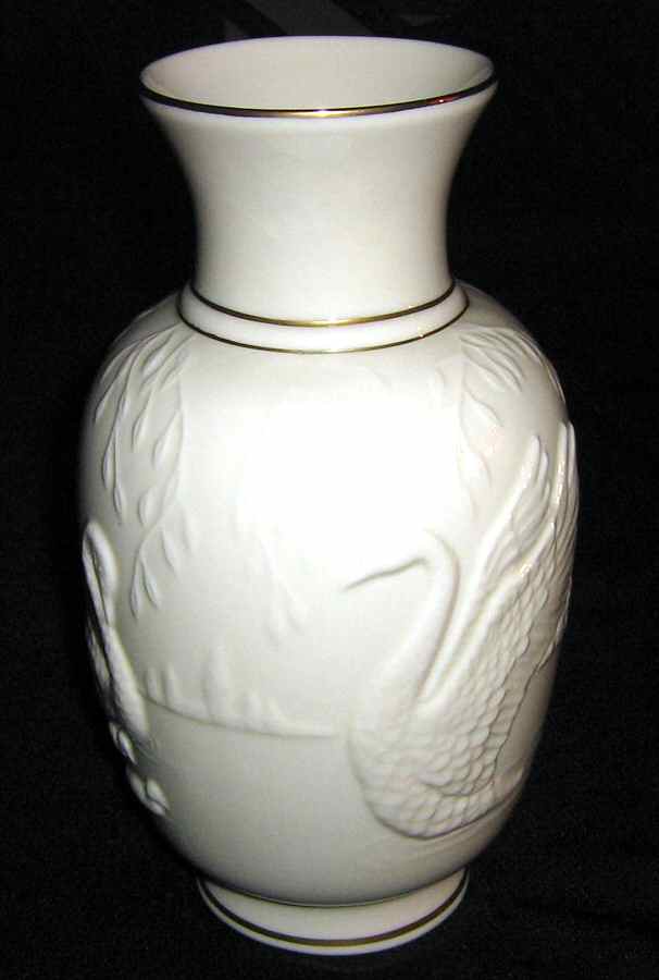Tranquility 10" Vase by Lenox-1