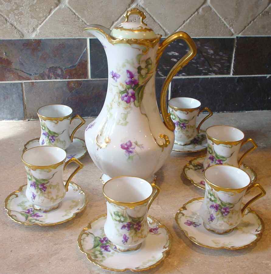 LAT101 Chocolate Pot & Lid by Latrille-1
