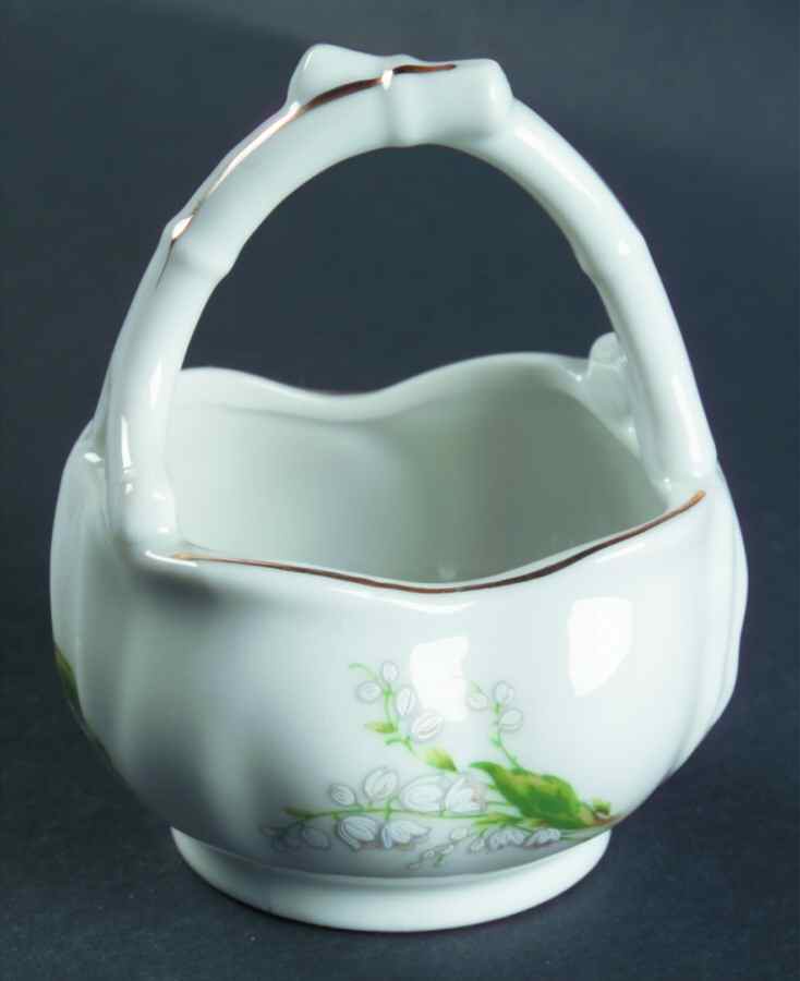 LEF67 (Gold Trim) Small Basket by Lefton-1