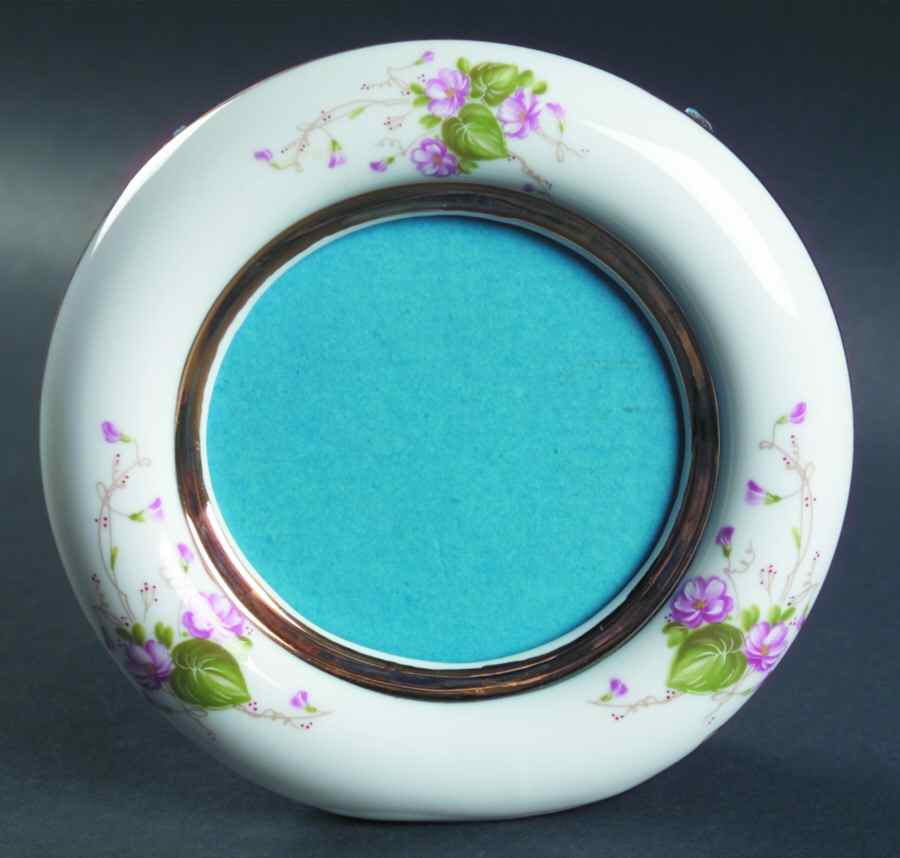 Impatience Round Frame-Holds 3" X 3" by Lefton-1
