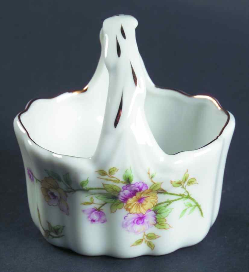 Narcissus Small Basket by Lefton-1