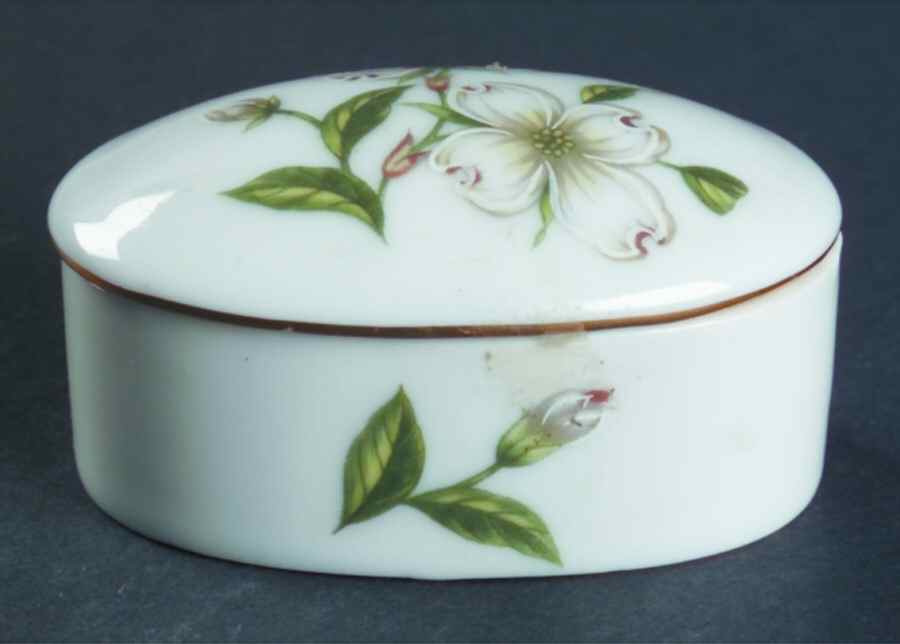 LEF68 Oblong Box & Lid by Lefton-1