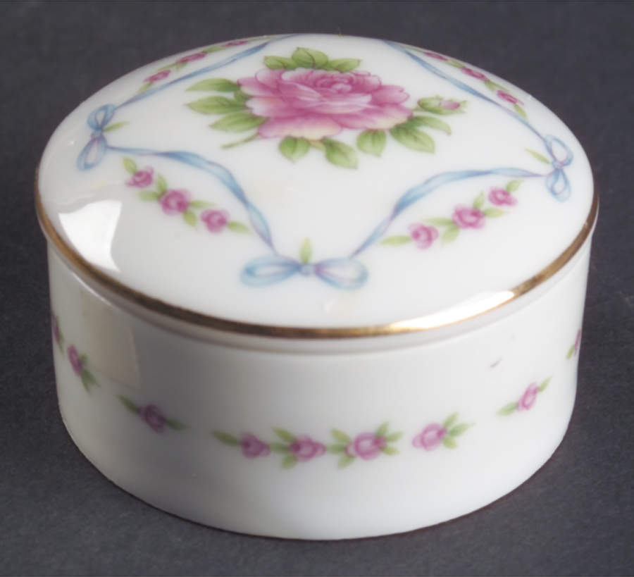 LEF70 Trinket Box with Lid by Lefton-1
