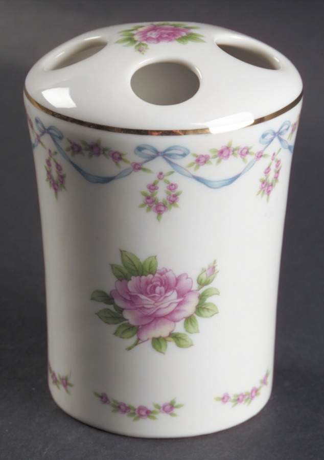LEF70 Toothbrush Holder by Lefton-1