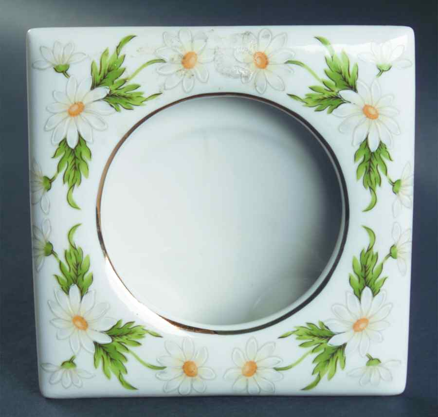 LEF75 Frame-Holds 3" X 3" by Lefton-1