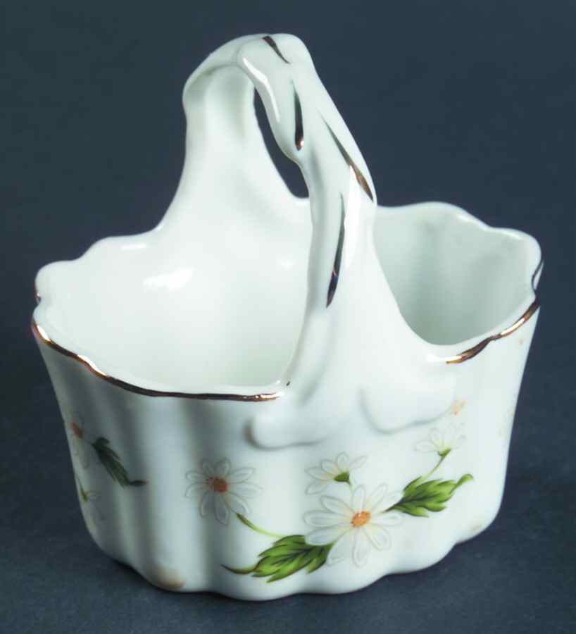 LEF75 Small Basket by Lefton-1