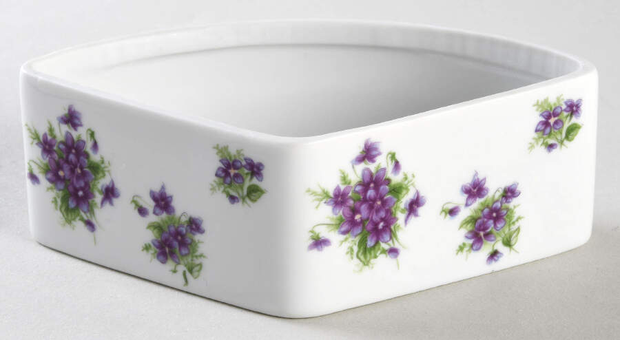 LEF77 5" Fan Shape Box No Lid by Lefton-1