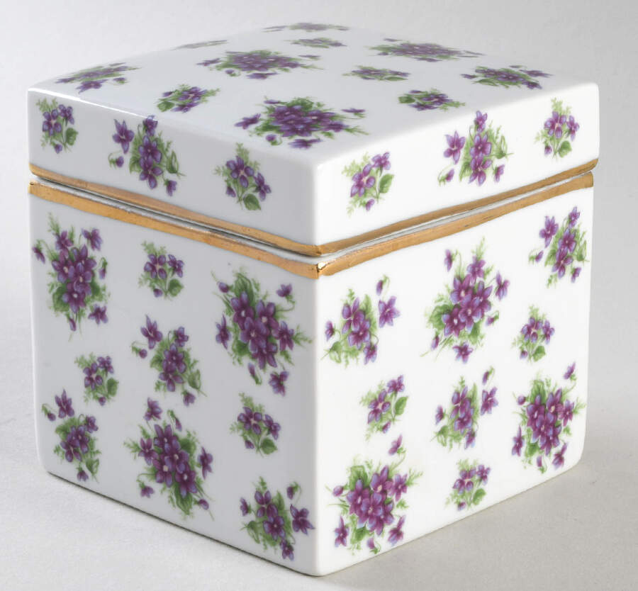 LEF77 Square Box & Lid by Lefton-1