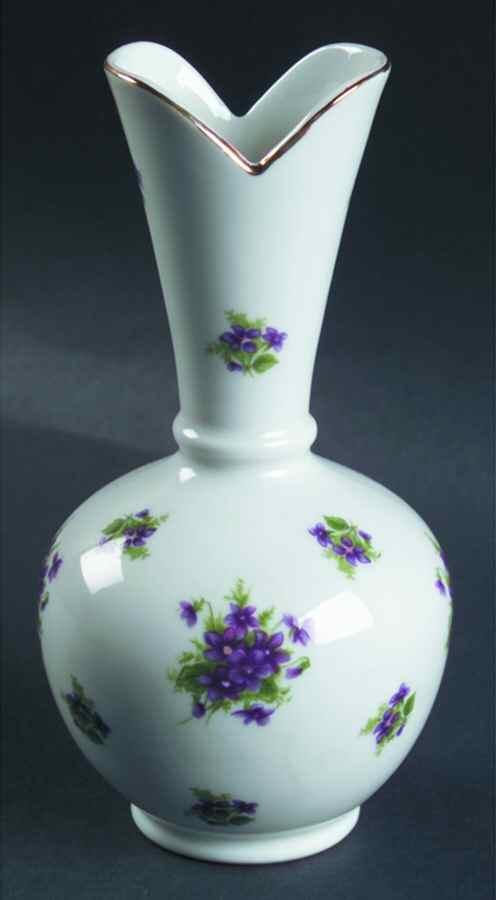 LEF77 6" Bud Vase by Lefton-1