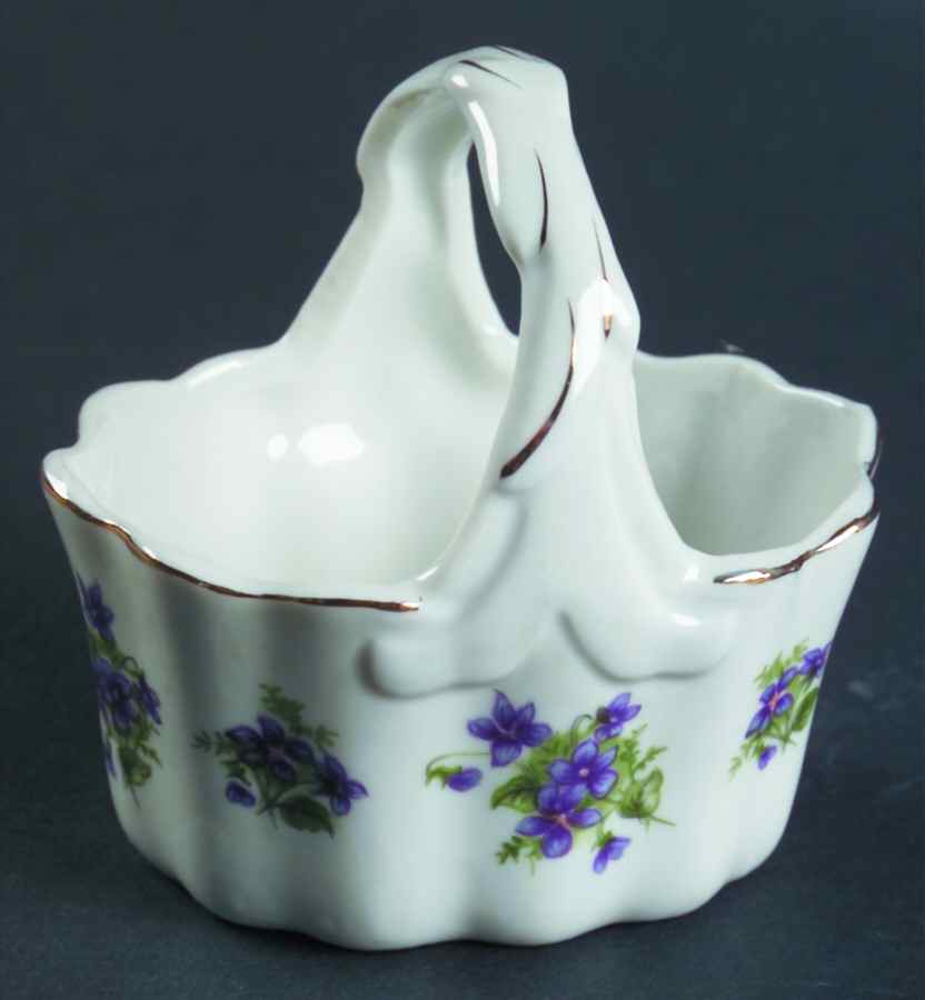 LEF77 Small Basket by Lefton-1