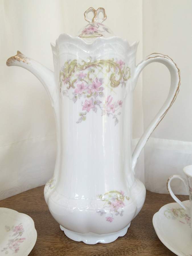 LNT283 Coffee Pot & Lid by Lanternier-1