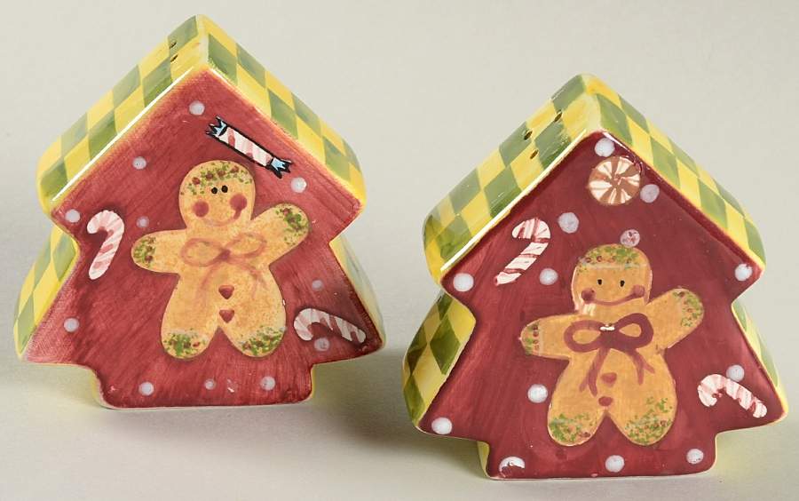 Christmas Treat Salt & Pepper Set by Laurie Gates-1