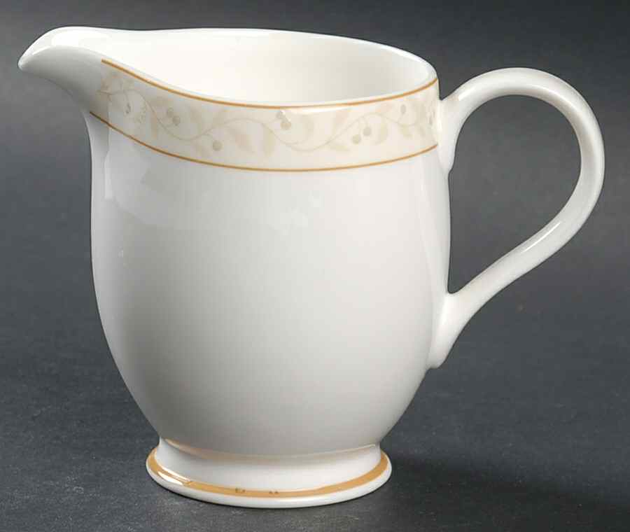 Veranda Creamer by Ralph Lauren China-1