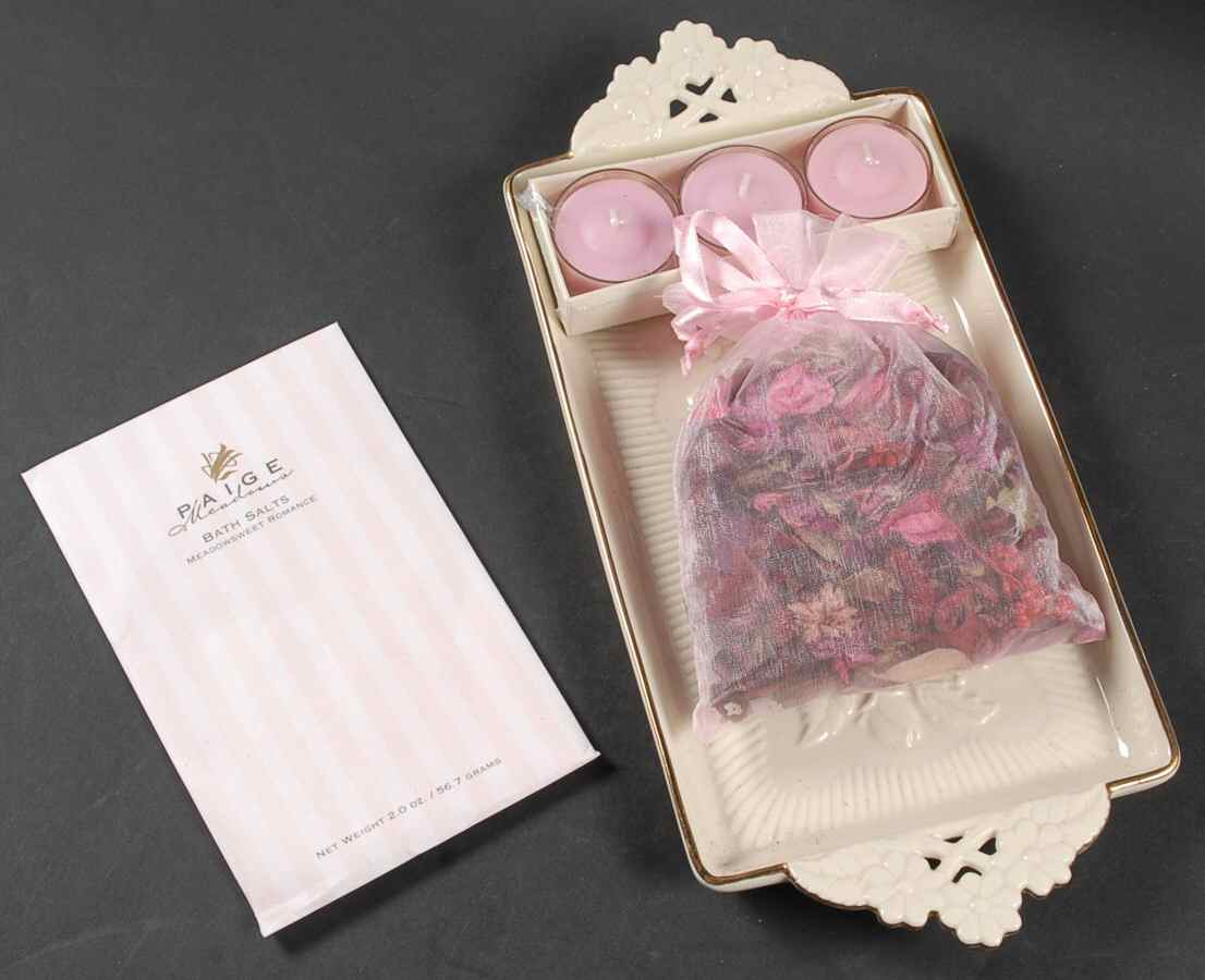 Great Giftables Vanity Tray Gift Set by Lenox-1