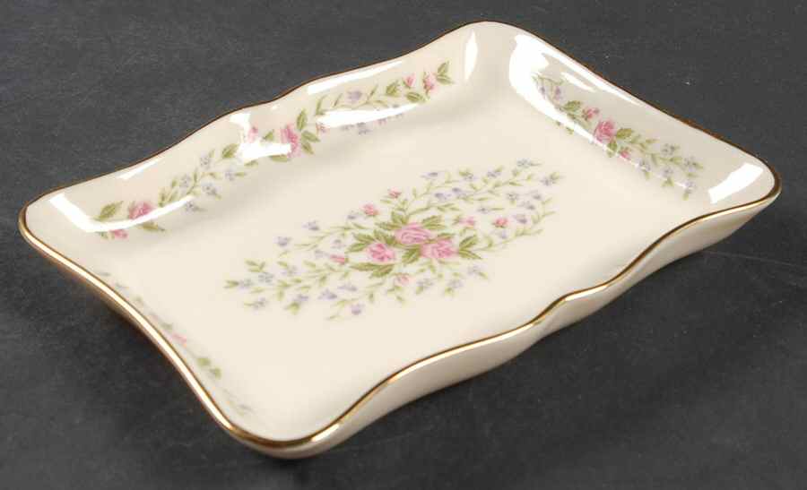 Great Giftables 5" Rectangular Tray by Lenox-1