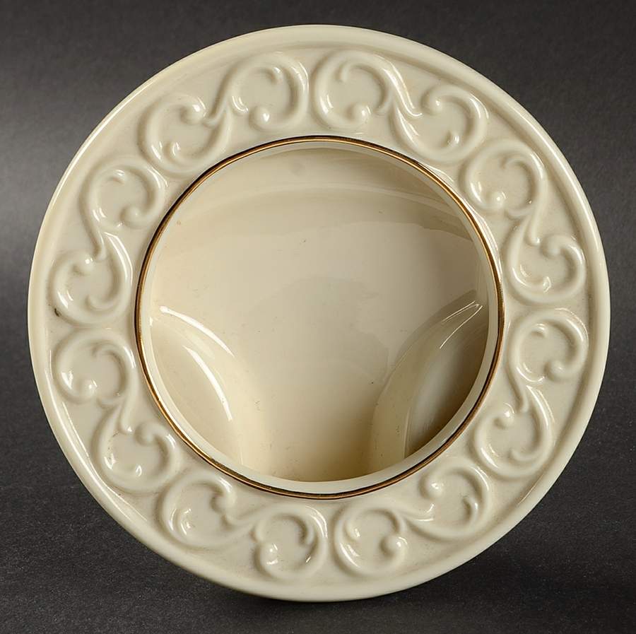 Great Giftables Round Frame-Holds 3 1/2" X 3 1/2" by Lenox-1