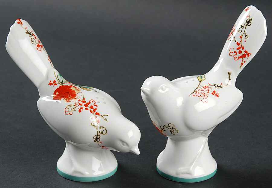 Chirp Figural Salt & Pepper Set by Lenox-1