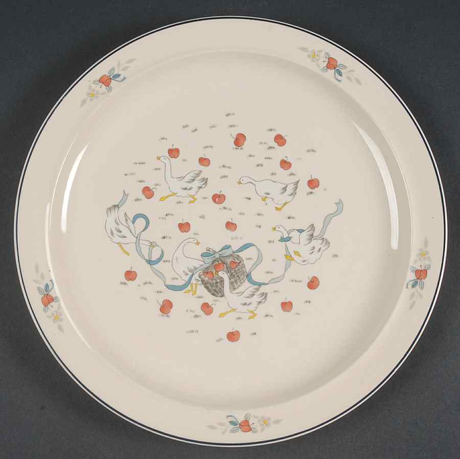 Happy Geese Dinner Plate by Lincoware-1