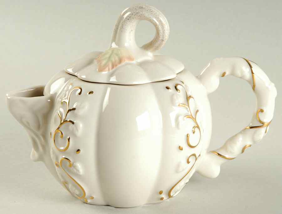 Golden Harvest Creamer & Lid by Lenox-1