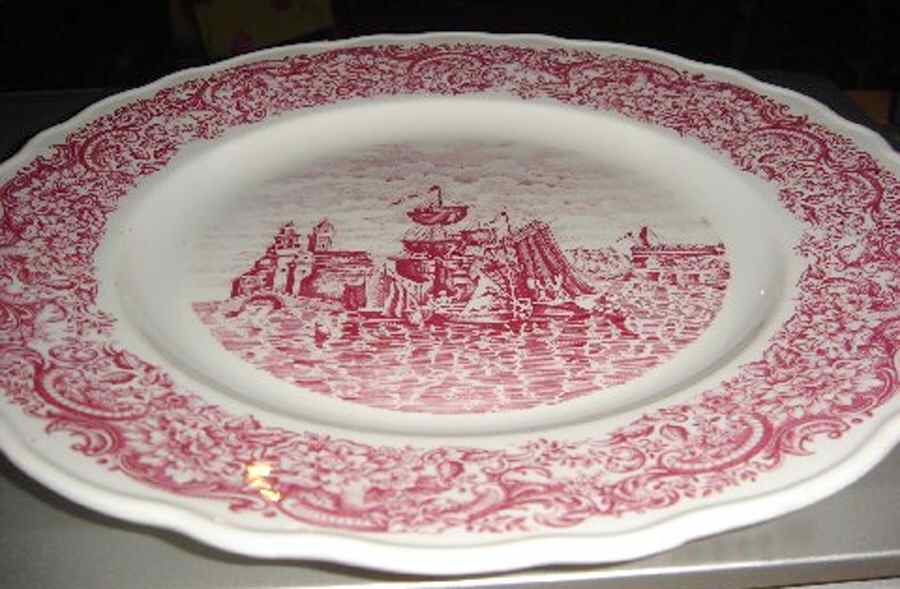 LVO8 Dinner Plate by Laveno-1