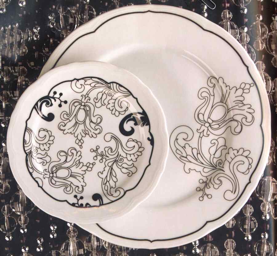 Hibiscus Dinner Plate by Lynn's China-1