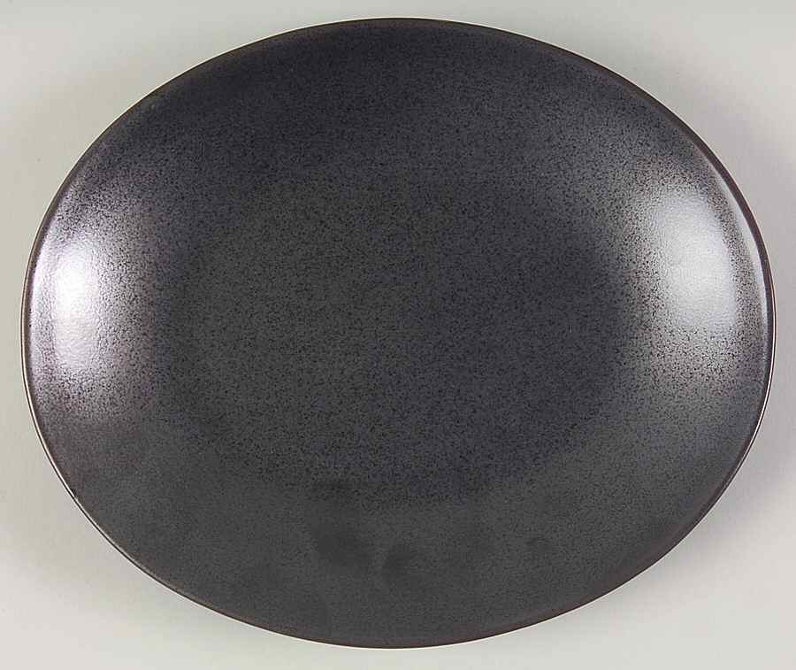 Rso Brights Piano (Oval) Salad Plate by Lindt-Stymeist-1
