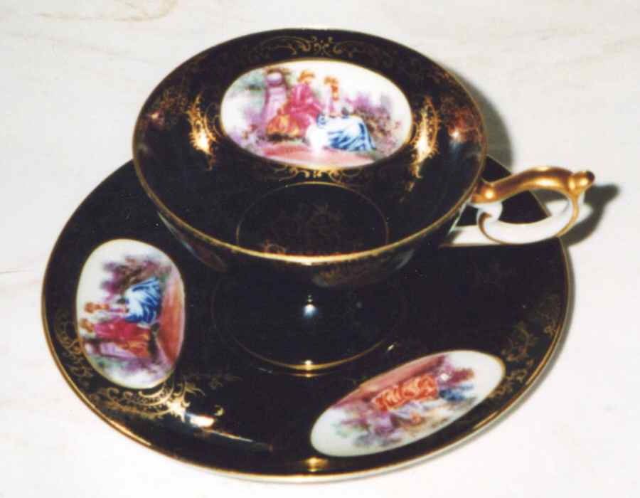 LEF127 Footed Cup & Saucer Set by Lefton-1