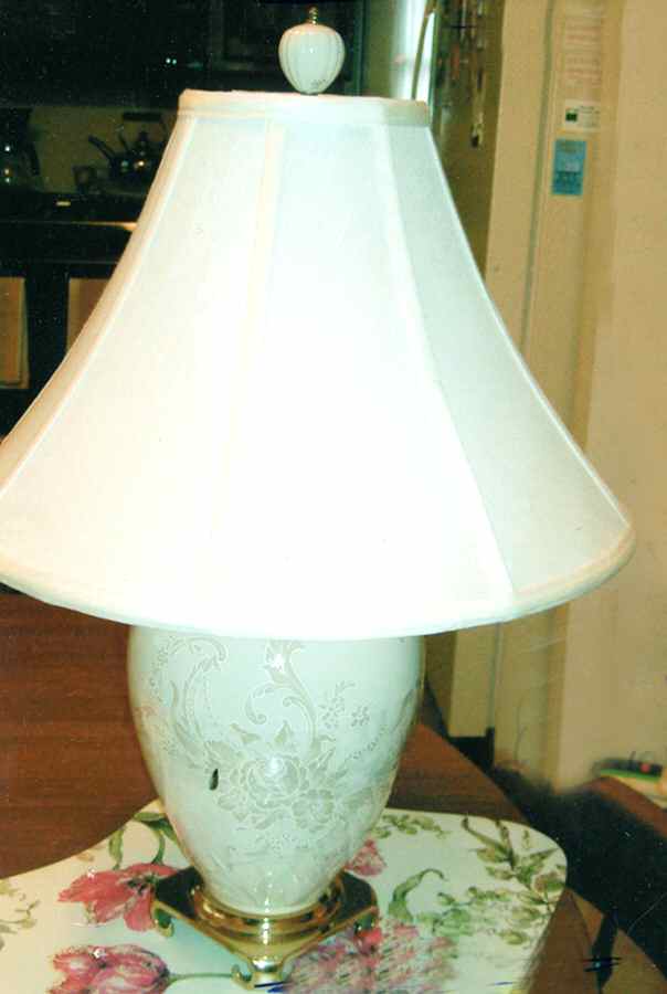 China Damask Electric Lamp & Shade by Lenox-1